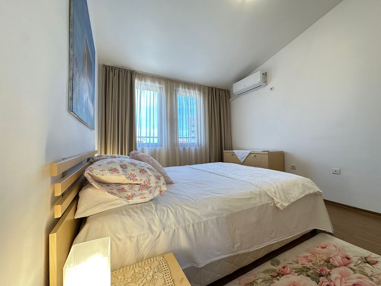 Apartament z jedną sypialnią w pierwszej linii morza w Aheloj – morska atmosfera, luksusowe udogodnienia i gotowe dokumenty do transakcji