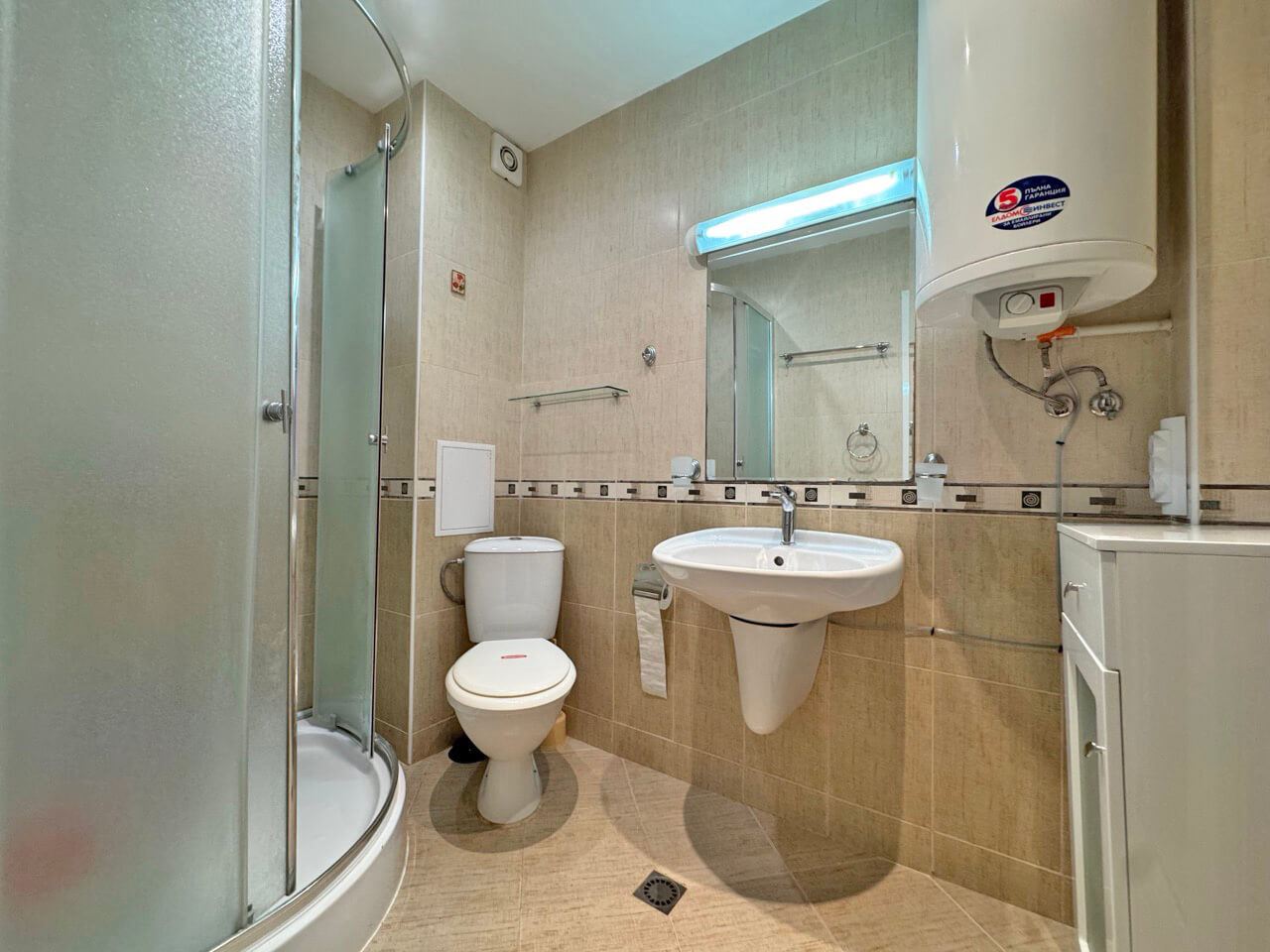 Przytulność i funkcjonalność – mieszkanie z jedną sypialnią w kompleksie w Sunny Beach