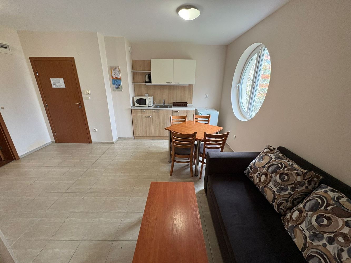 Apartament z dwiema sypialniami 300 metrów od plaży w centrum Słonecznego Brzegu