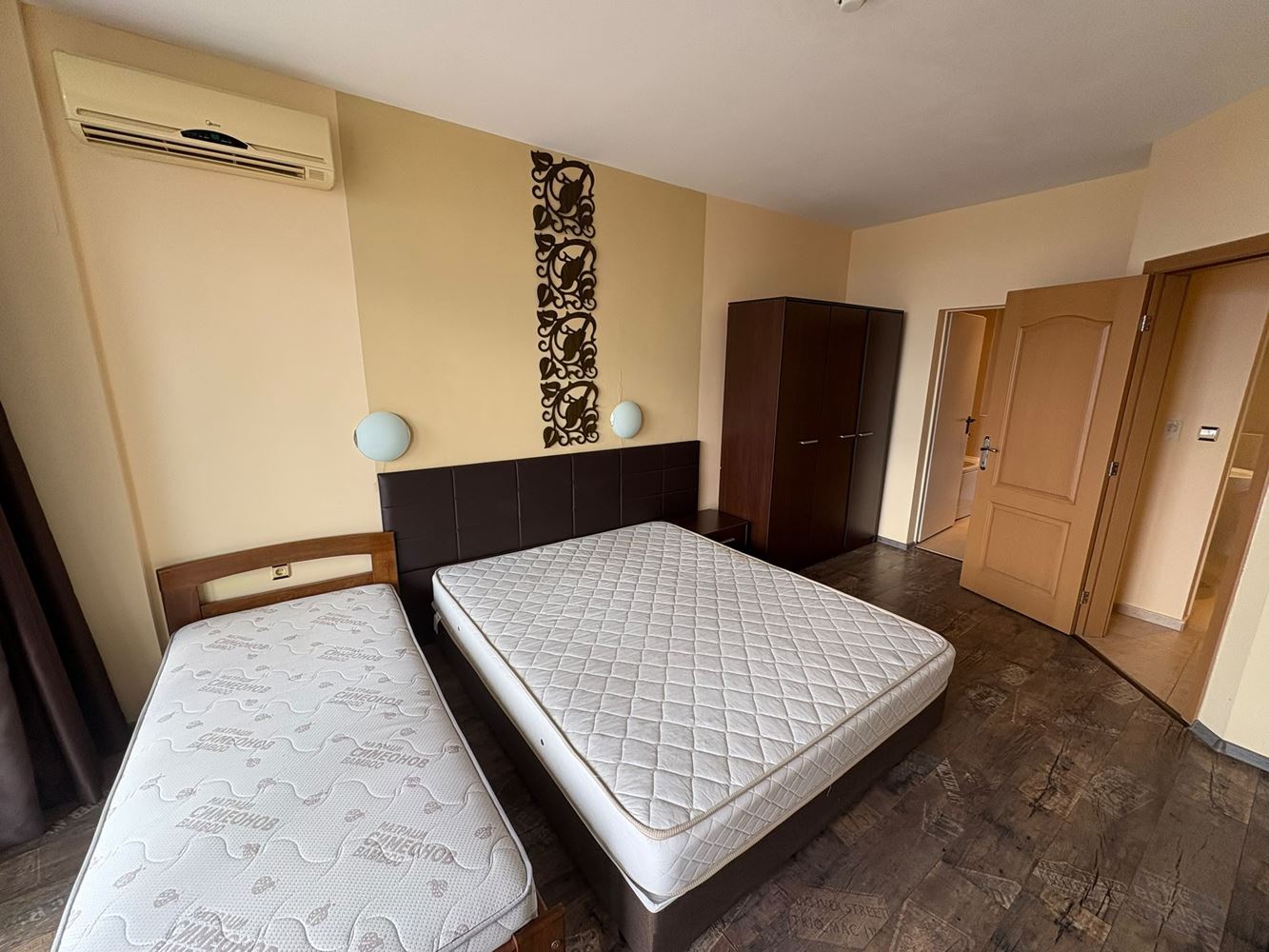 Apartament z dwiema sypialniami w Słonecznym Brzegu – przestrzeń, udogodnienia i rozrywka w kompleksie wakacyjnym