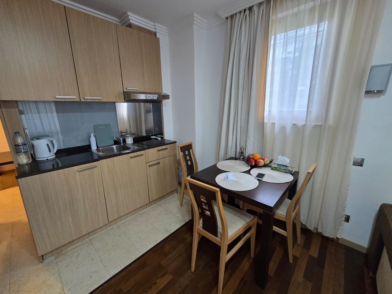 Luksusowe studio w Ravda – styl, komfort i bezpośredni dostęp do plaży