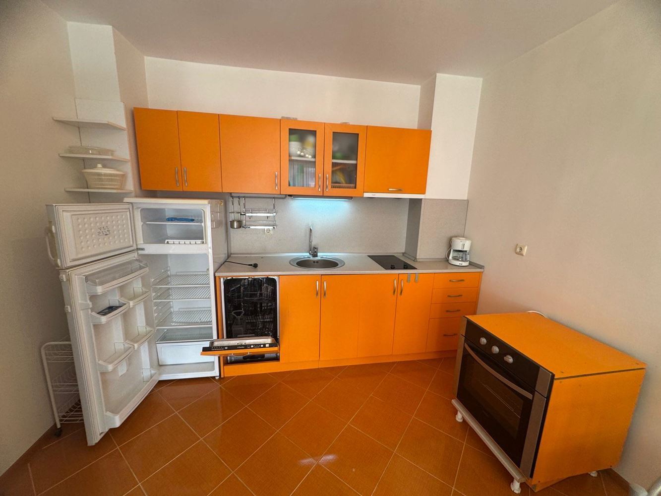 Parterowe mieszkanie z jedną sypialnią w Starym Mieście Pomorie – blisko morza