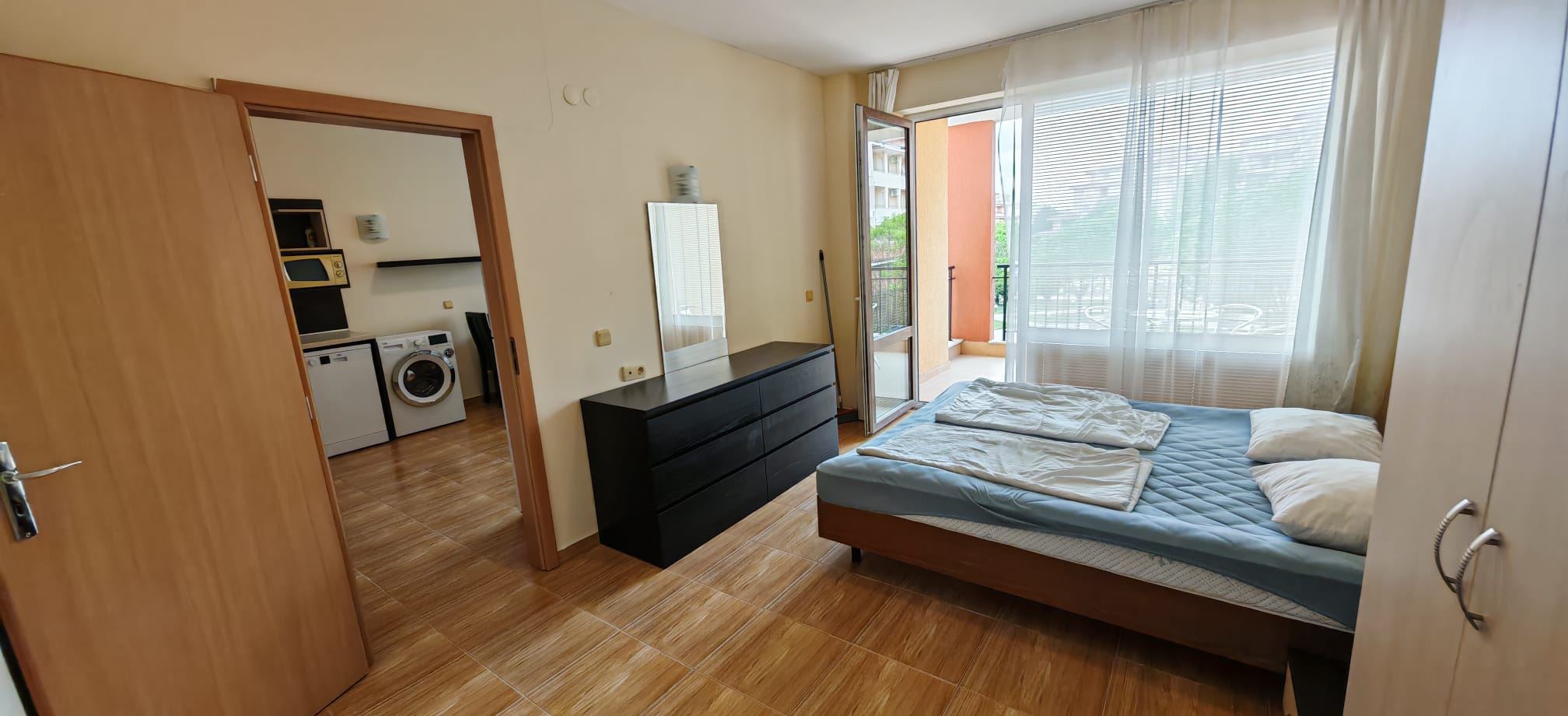 Przestronny apartament z jedną sypialnią z widokiem na basen w luksusowym kompleksie w Świętym Własie