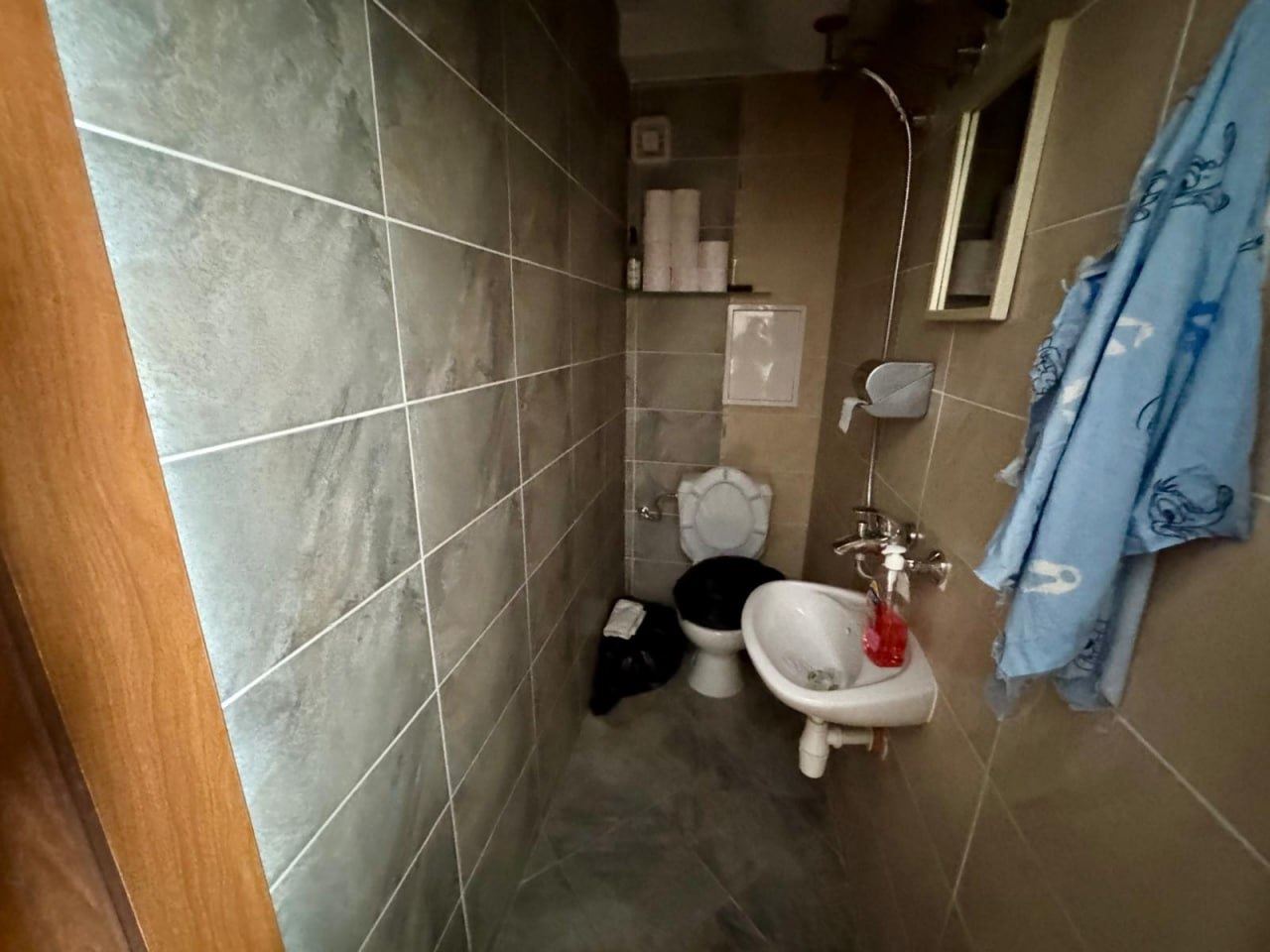 Przestronne mieszkanie z jedną sypialnią i dodatkową strefą sypialnianą w Słonecznym Brzegu – 200 m od plaży