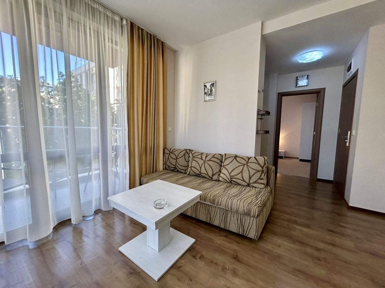 Przytulny apartament z jedną sypialnią z widokiem na basen i tereny zielone w świetnym kompleksie w Słonecznym Brzegu