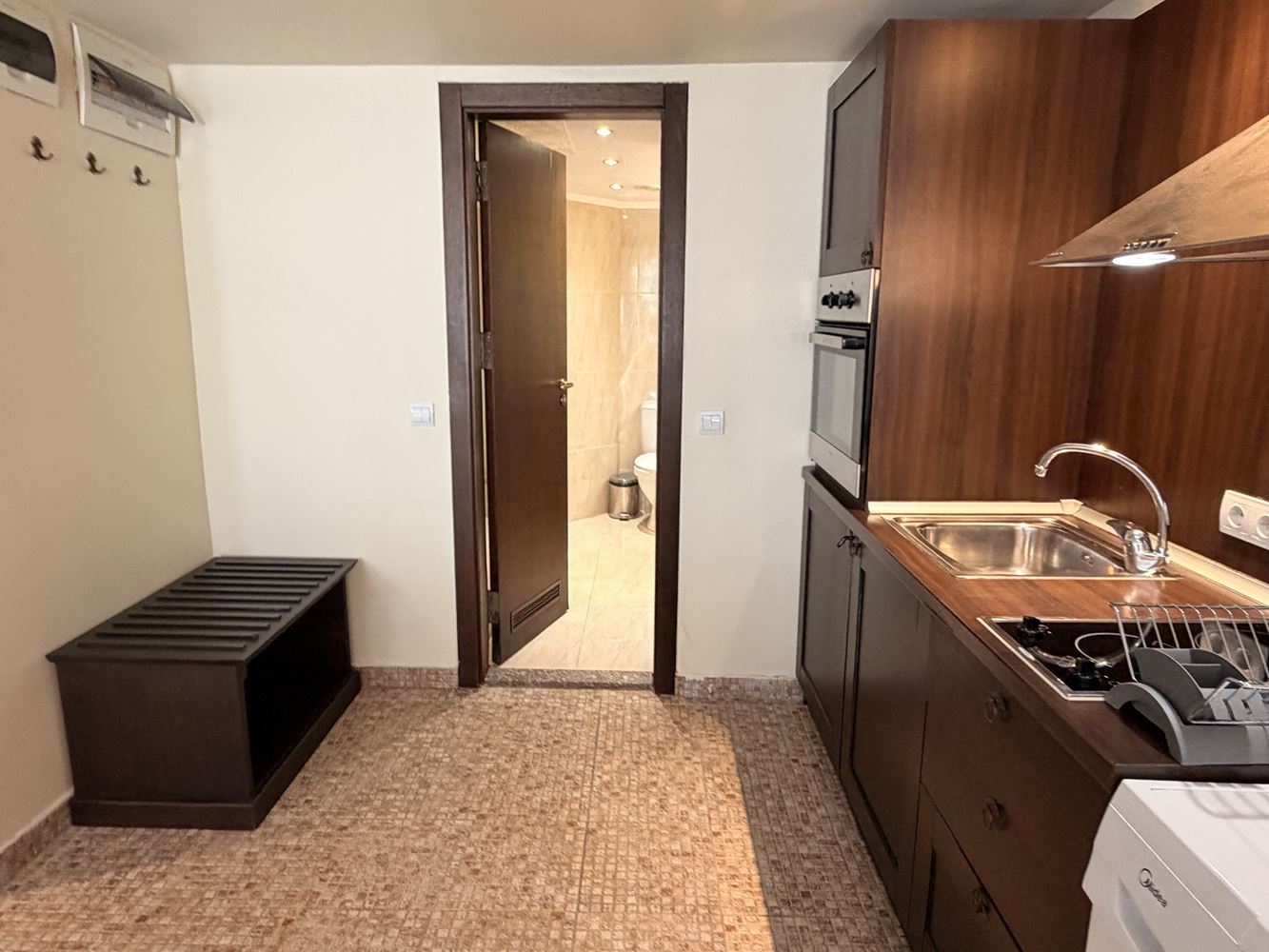 Ekskluzywne studio z ogrodem i bezpośrednim dostępem do basenu – 100 m od morza w Słonecznym Brzegu