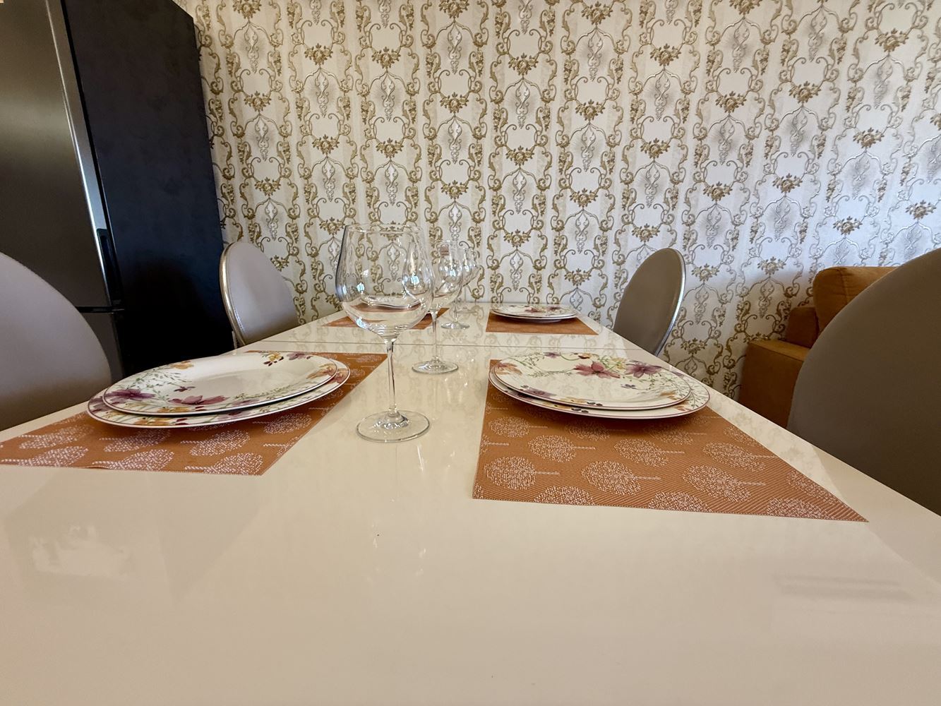 Apartament w pierwszej linii w Sveti Vlas – stylowa nieruchomość przy plaży i marinie jachtowej „Marina Dinevi”