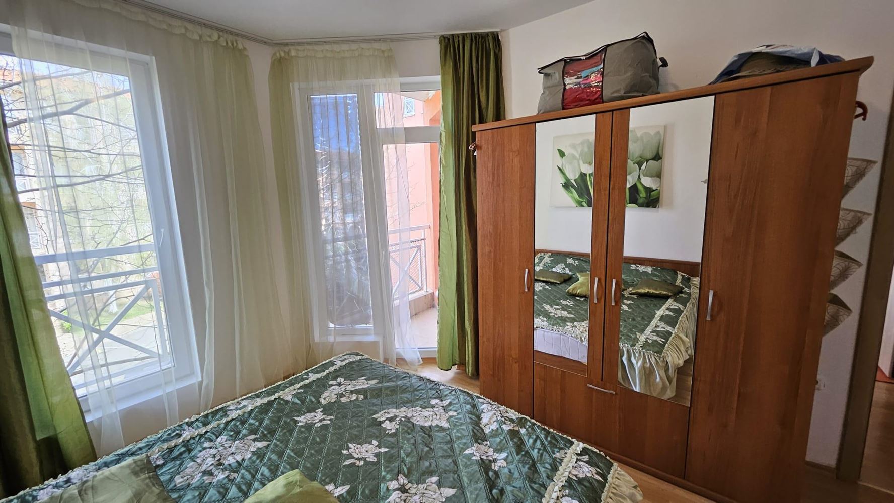 Nowoczesne mieszkanie z jedną sypialnią w zamkniętym kompleksie z basenami i atrakcjami wodnymi w rejonie Słonecznego Brzegu