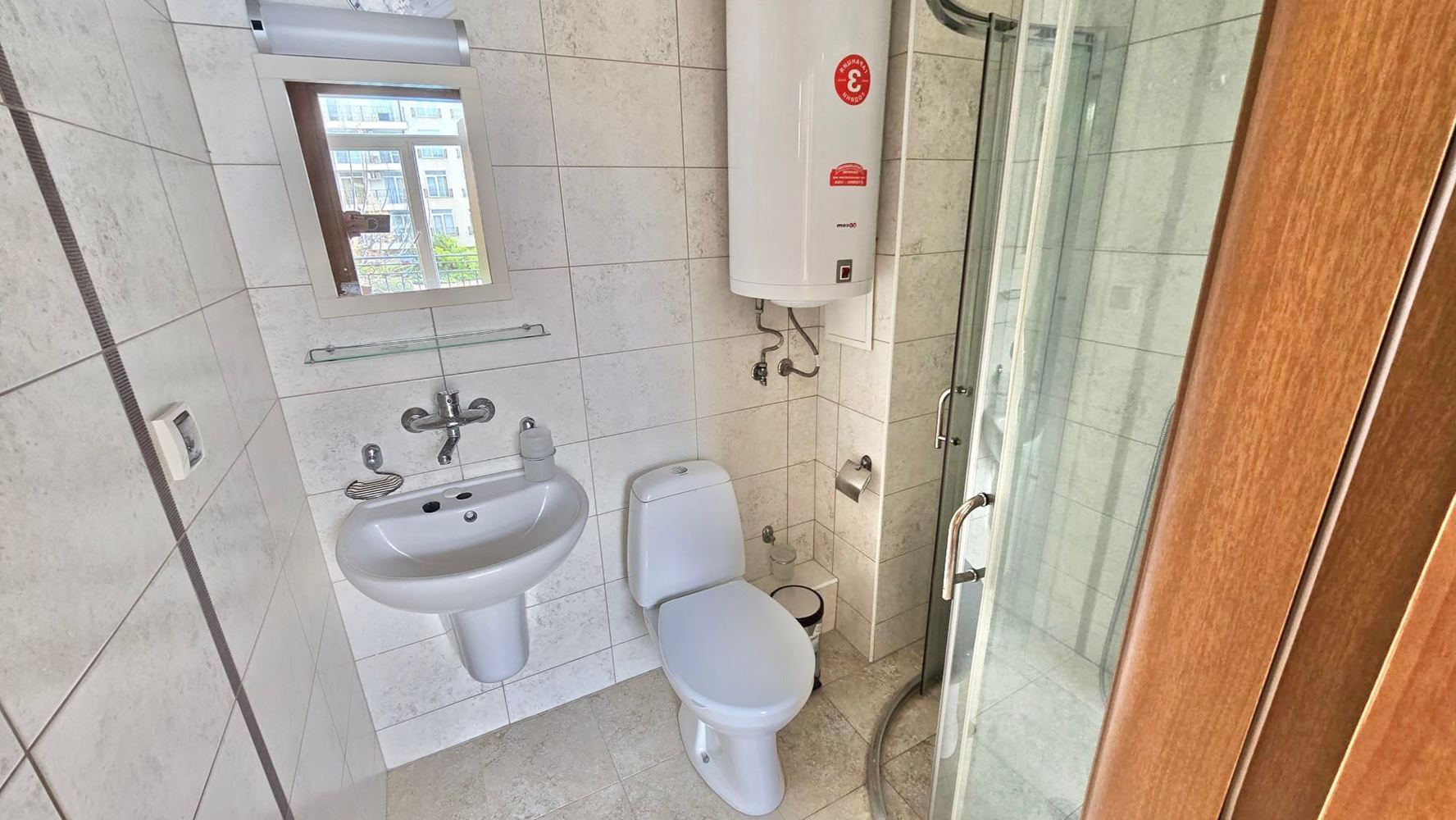 Przytulność, styl i komfort nad morzem – apartament z dwiema sypialniami w sercu Słonecznego Brzegu