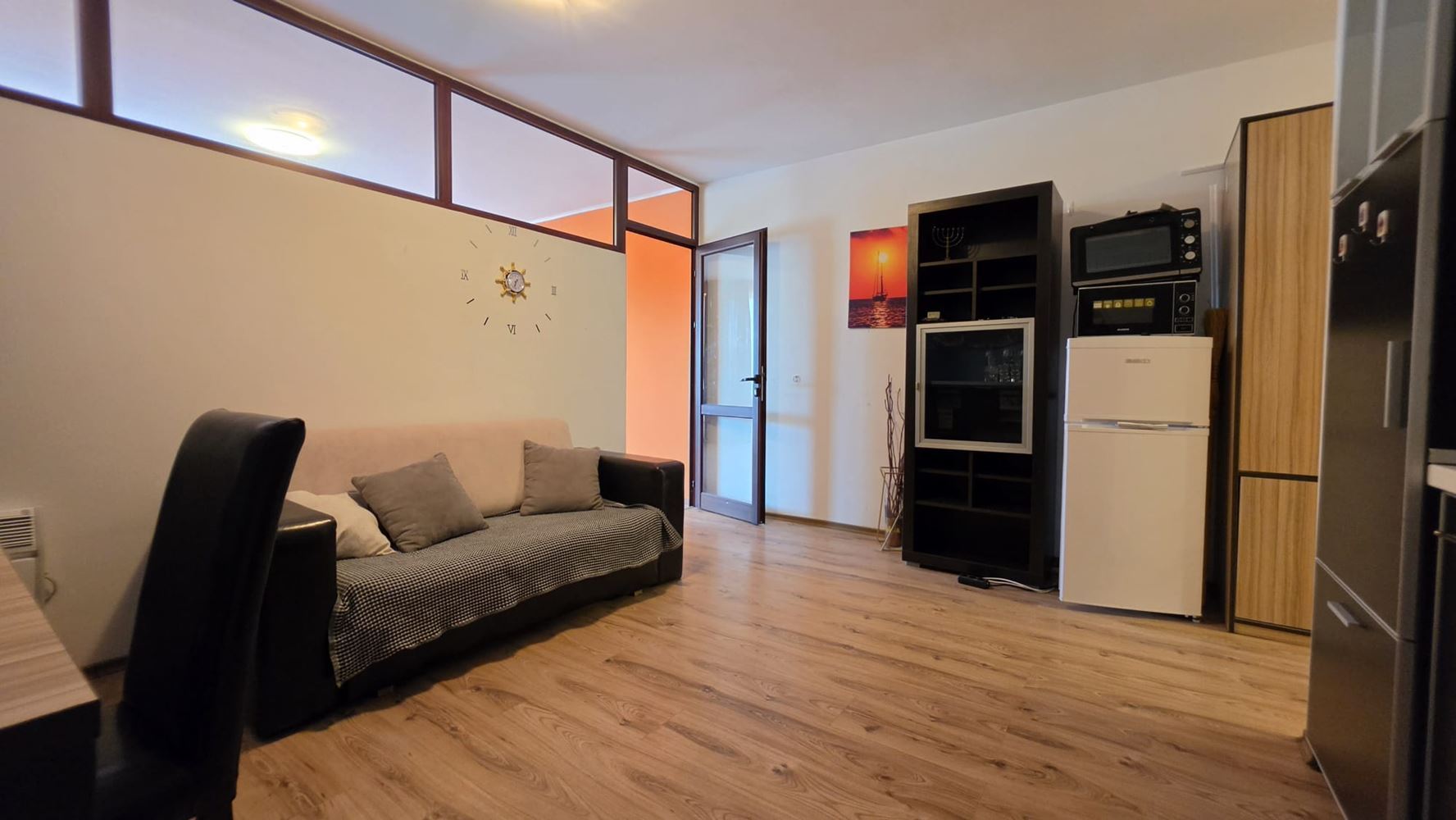Apartament z jedną sypialnią i widokiem na morze w Sveti Vlas – 200 metrów od plaży