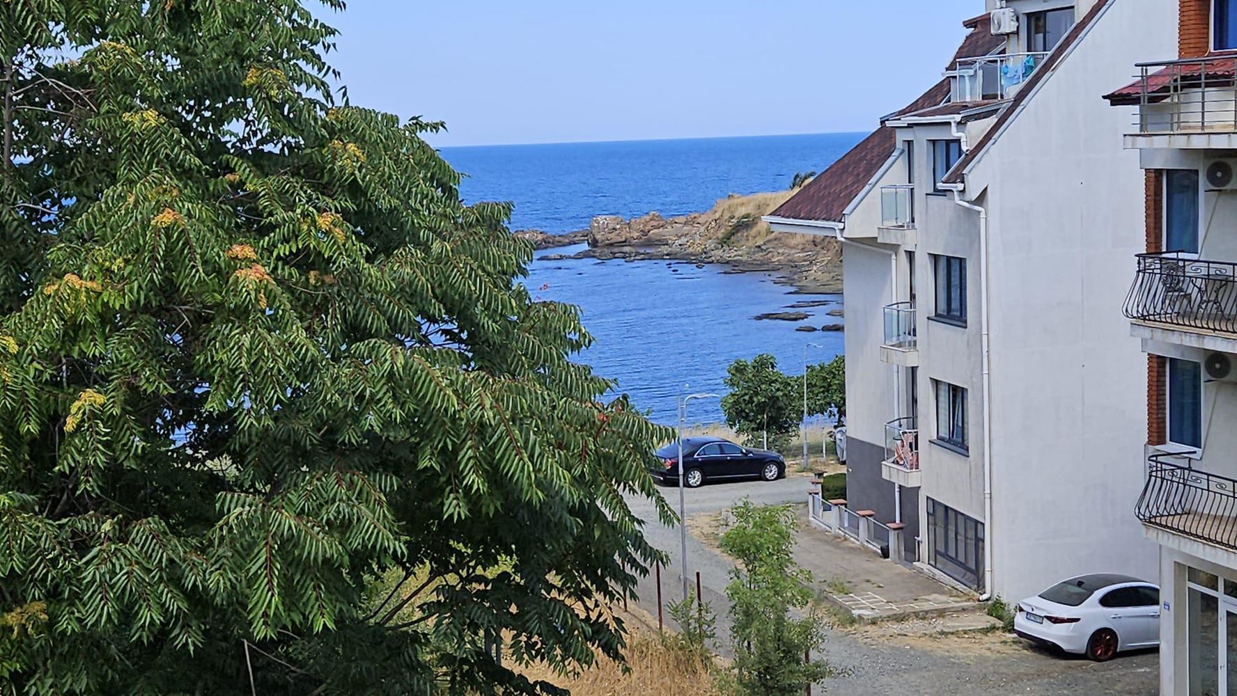 Apartament z jedną sypialnią i widokiem na morze w Achtopolu – tylko 50 metrów od plaży, bez opłaty za utrzymanie
